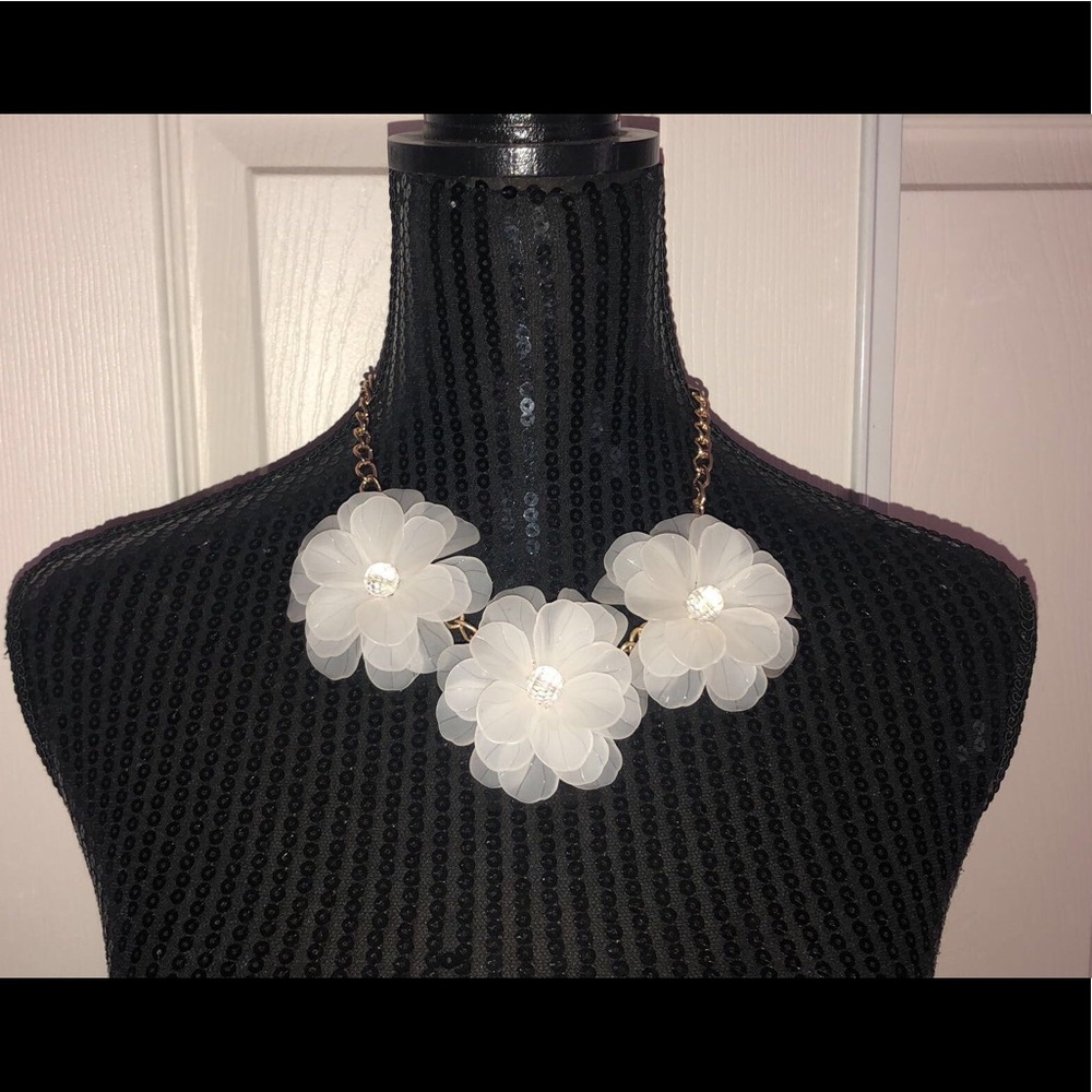 White Flower Statement Necklace!